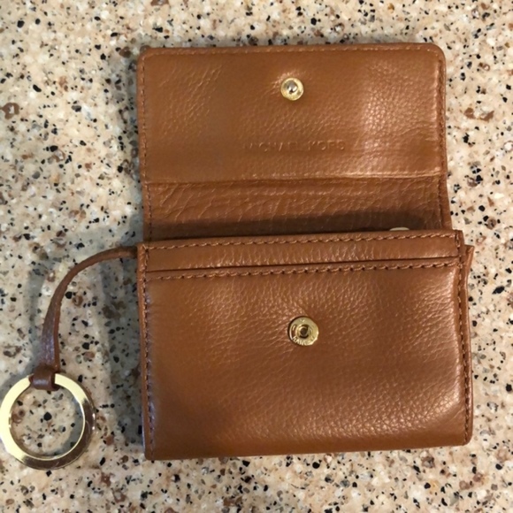 Michael Kores Wallet Keychain - Picture 2 of 5
